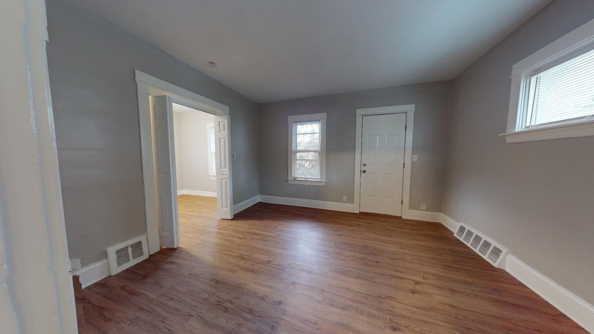 Cleveland Apartment: 4420 Bush Ave.