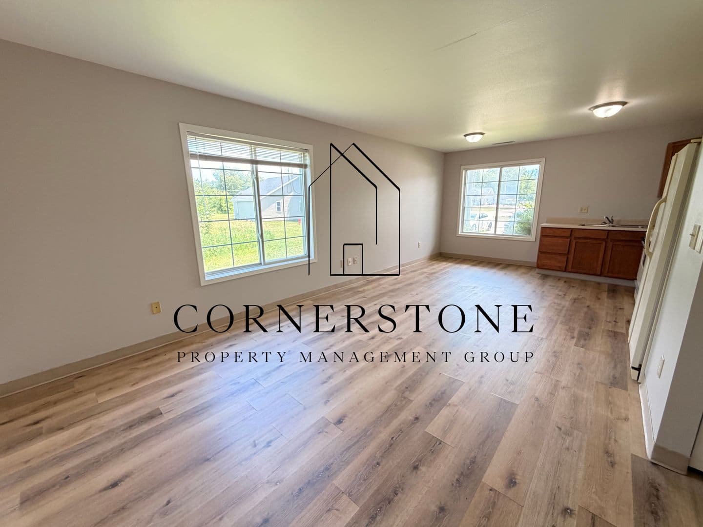 Gowrie Apartment: 1806 Main Street