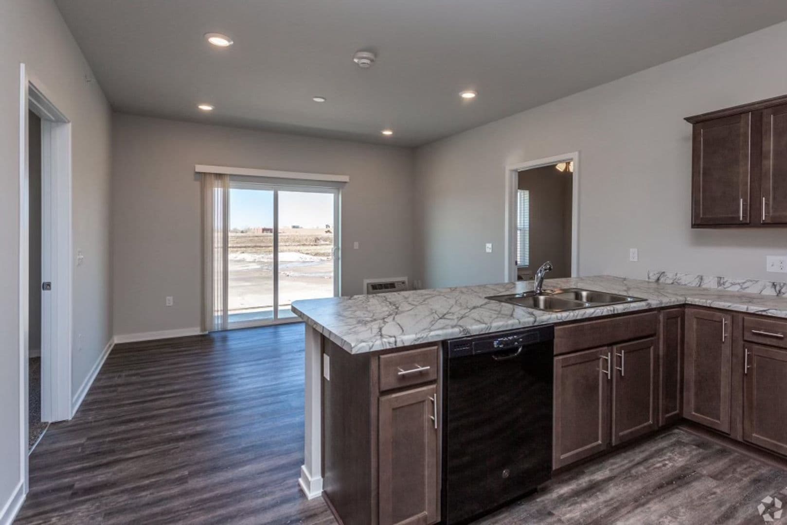 Webster City Apartment: 2135 Edgewood Drive