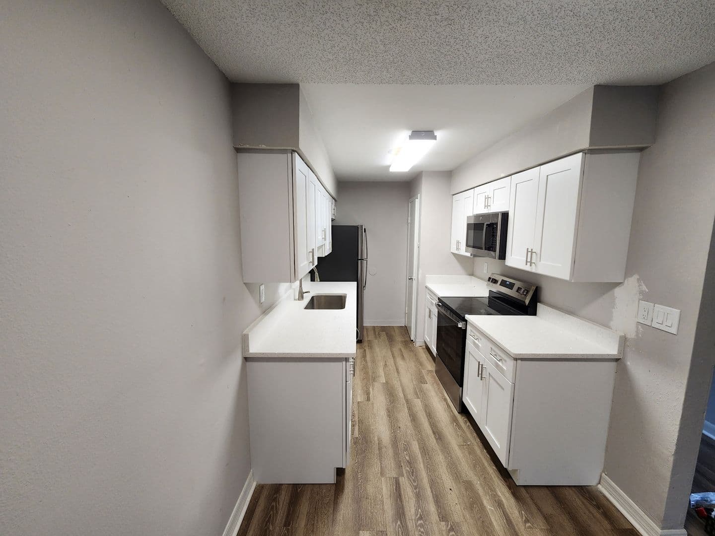 Tampa Apartment: 3701 W.  Wyoming Avenue