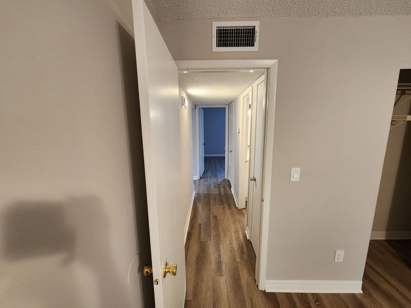 Tampa Apartment: 3701 W.  Wyoming Avenue