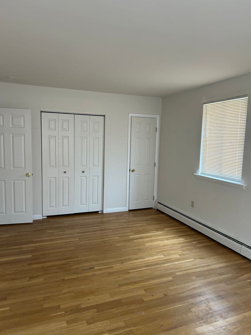 Easton Apartment: 6065 William Penn Highway