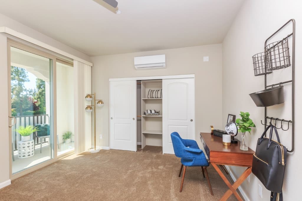 Fresno Apartment: 8072 N. Millbrook Avenue