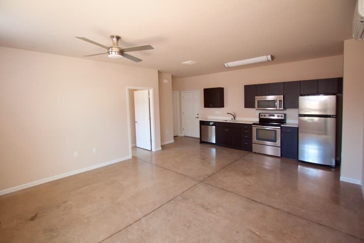 Fresno Apartment: 1612 Fulton