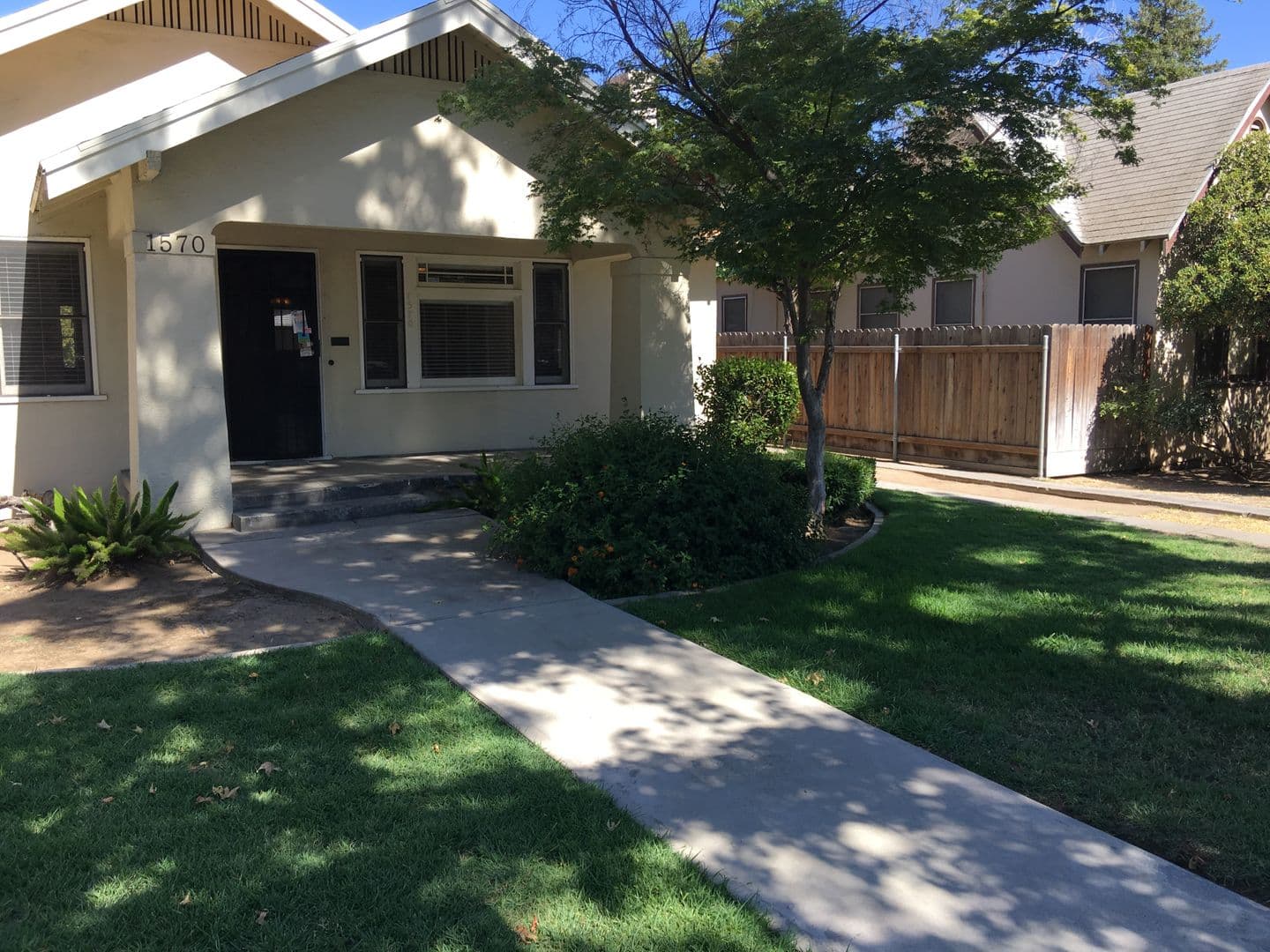 Fresno House: 1570 N. Poplar