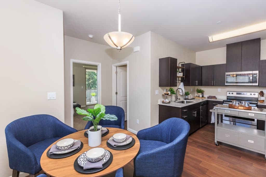 Fresno Apartment: 8072 N. Millbrook Avenue