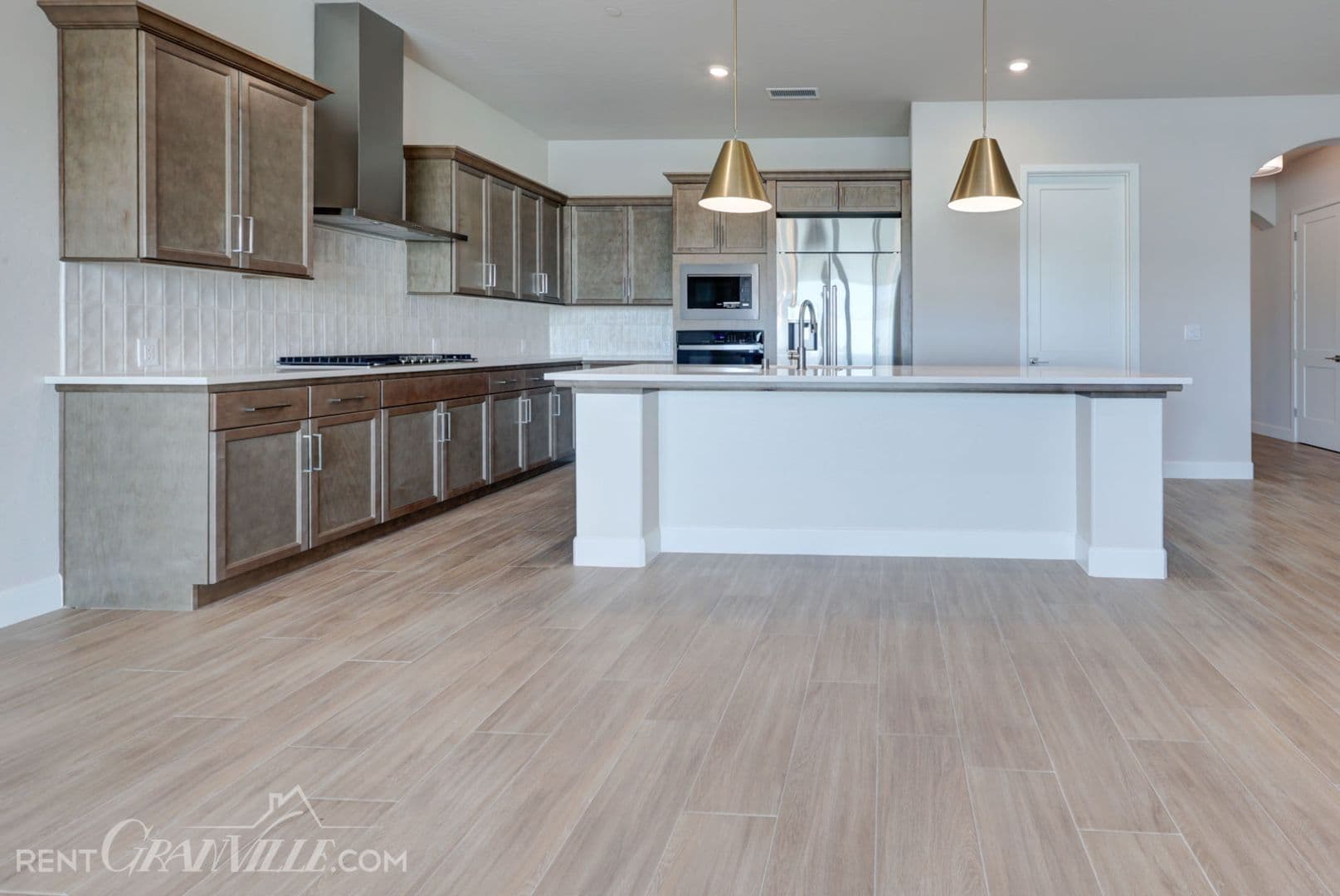Fresno House: 7174 W Ashcroft