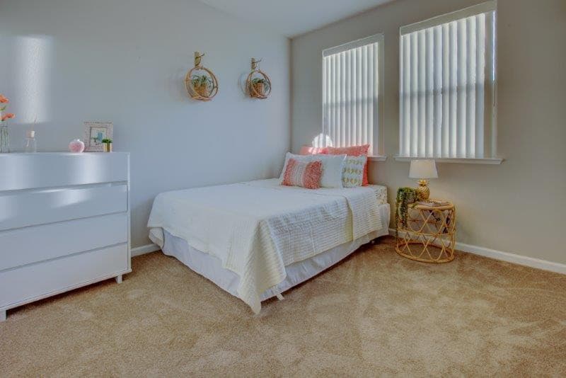 Fresno Apartment: 8072 N. Millbrook Avenue