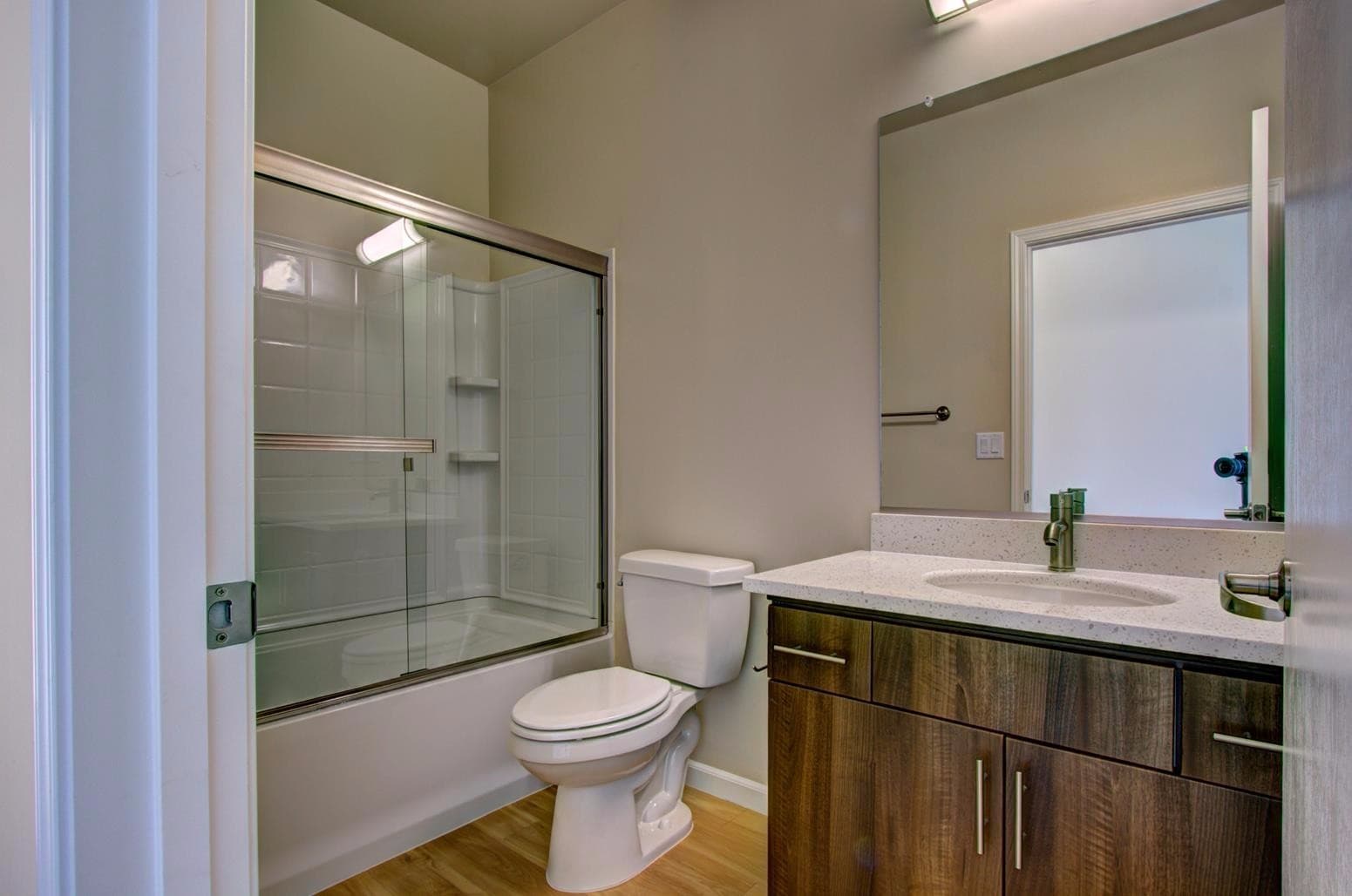 Fresno Apartment: 1525 Van Ness/1530 Fulton/1560 Fulton/2035 Stanislaus