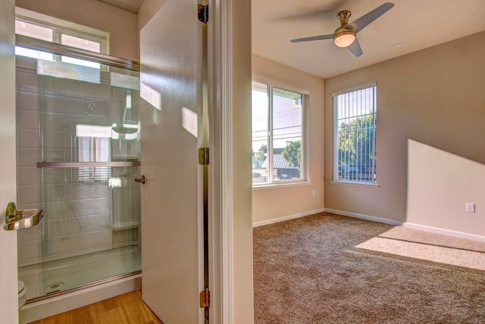 Fresno Apartment: 1525 Van Ness/1530 Fulton/1560 Fulton/2035 Stanislaus