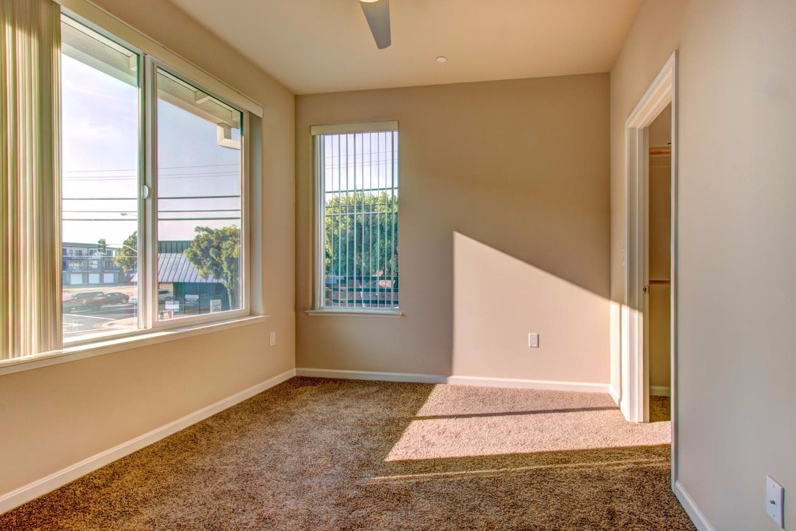 Fresno Apartment: 1525 Van Ness/1530 Fulton/1560 Fulton/2035 Stanislaus