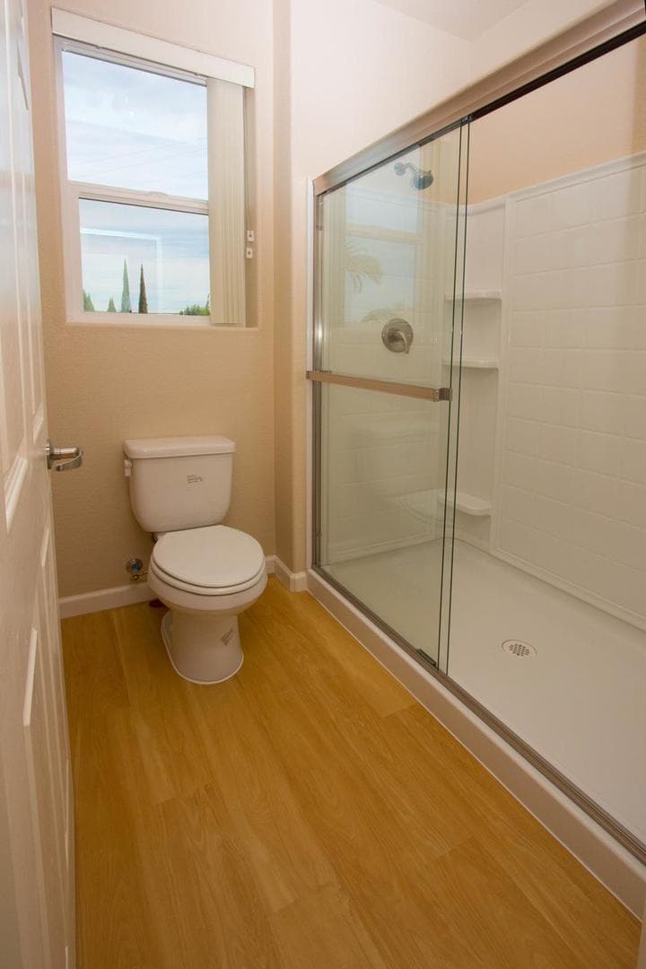Fresno Apartment: Crichton Place on L Street