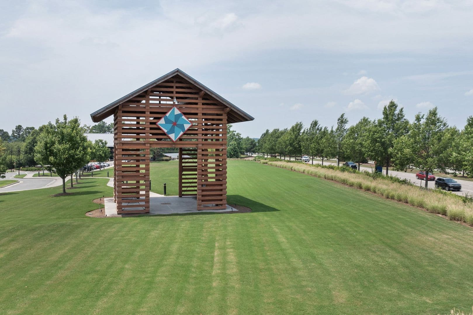 Wendell House: 521 Groveview Wynd Dr