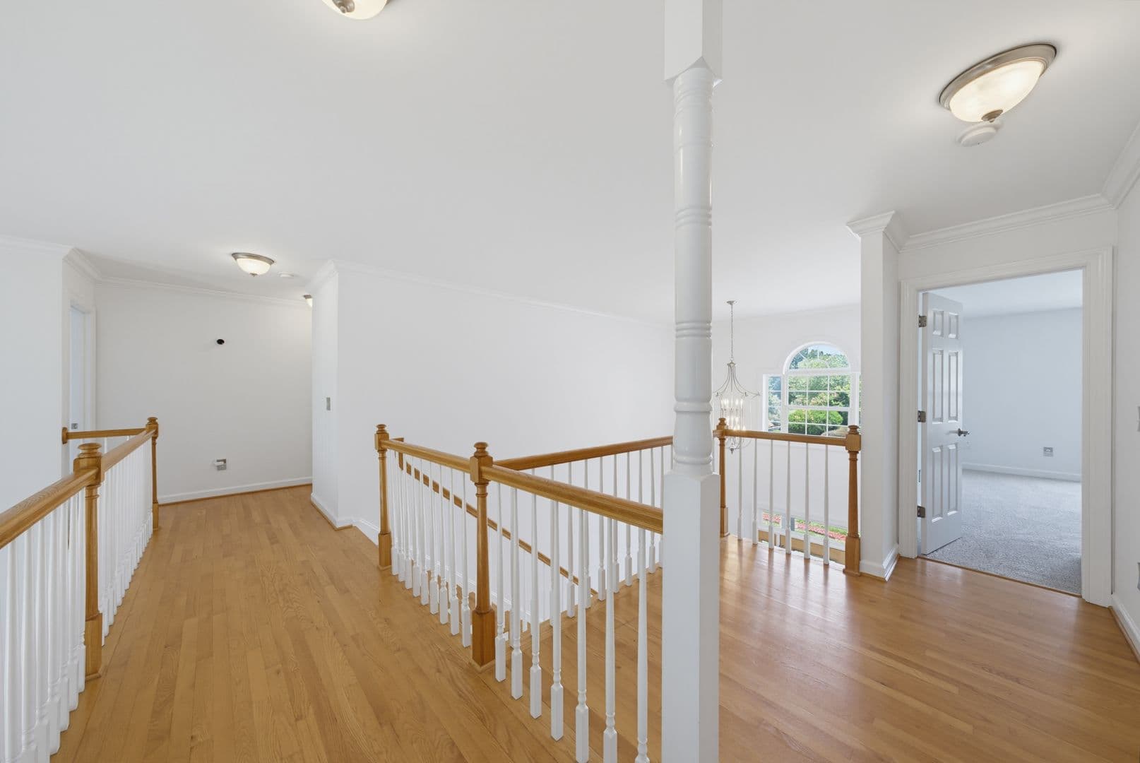Raleigh House: 2912 Oak Bridge Drive
