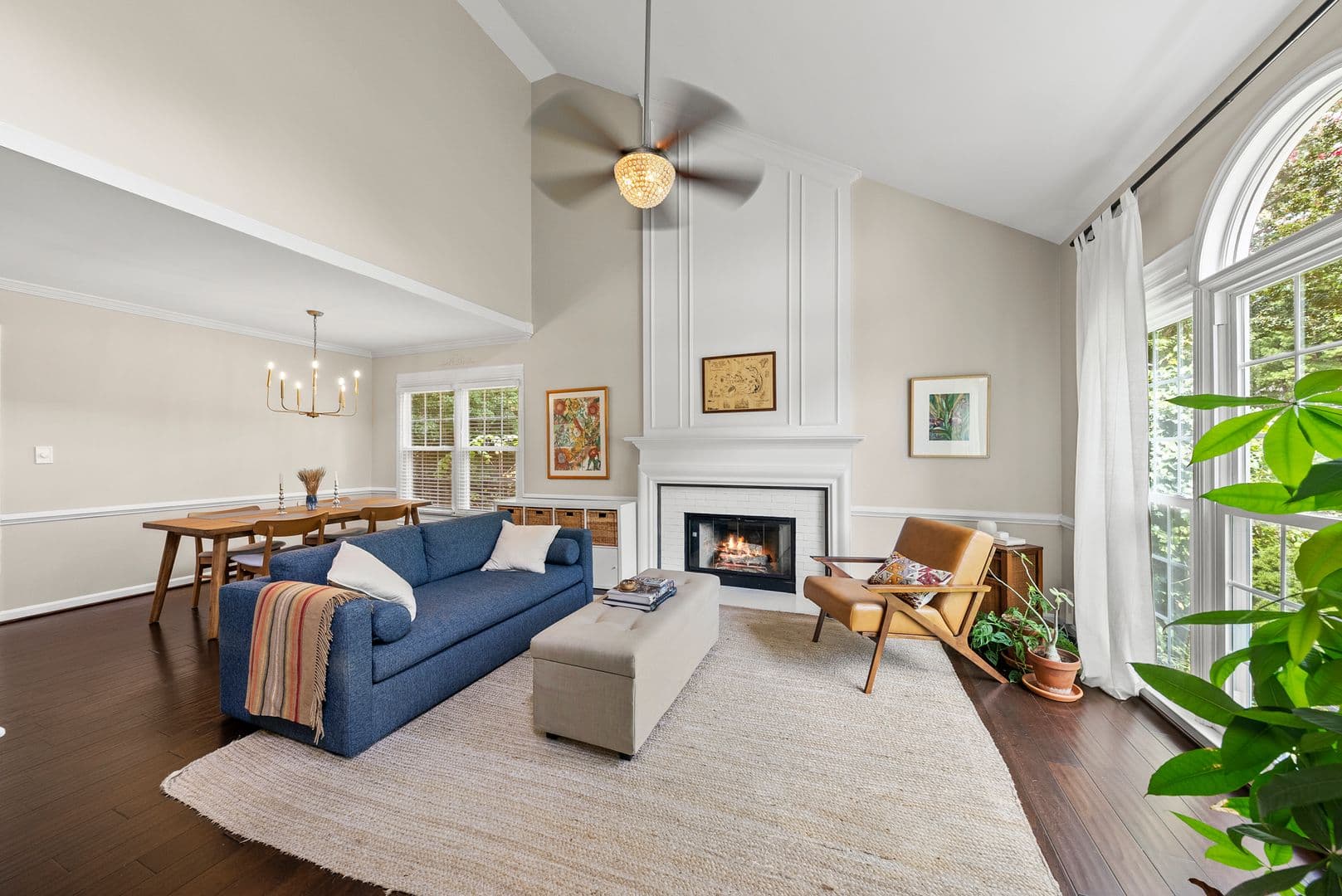 Durham House: 4006 Kettering DR