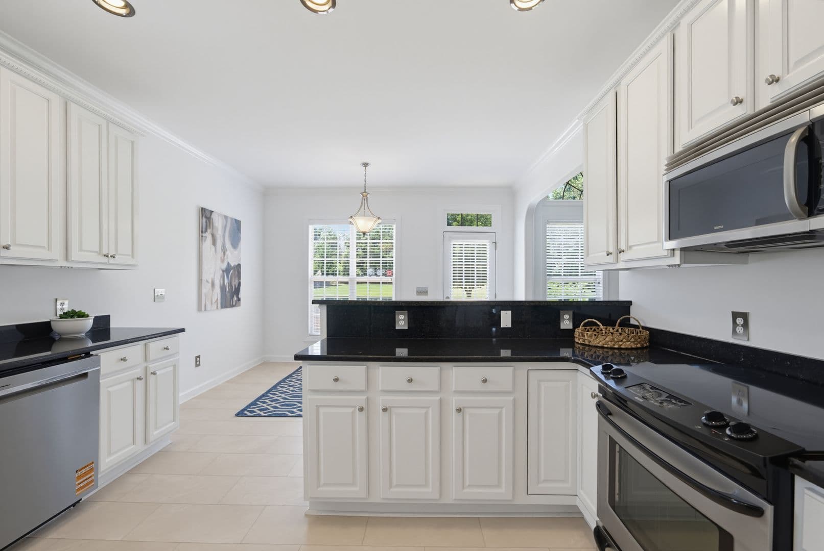 Raleigh House: 2912 Oak Bridge Drive