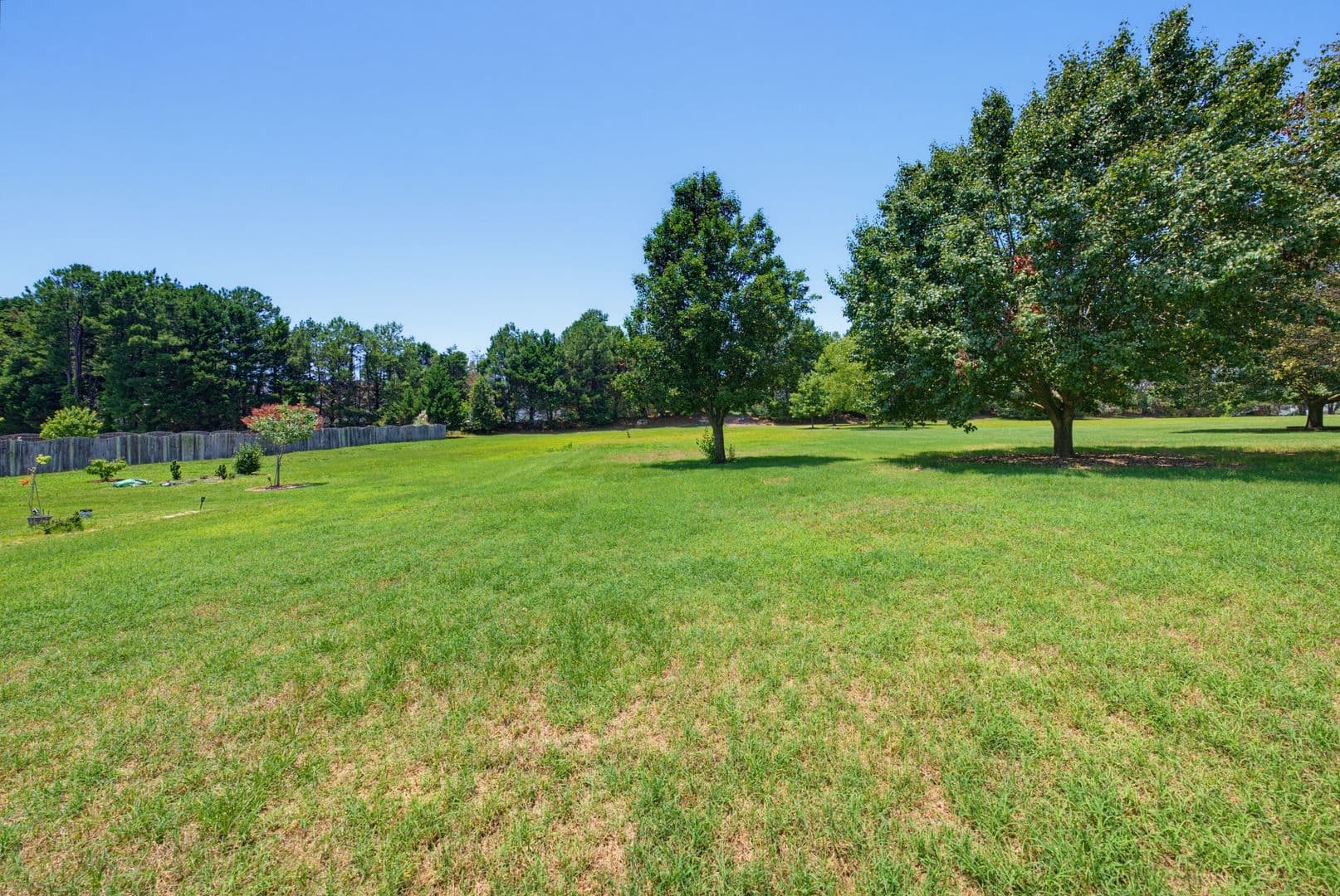 Raleigh House: 2912 Oak Bridge Drive