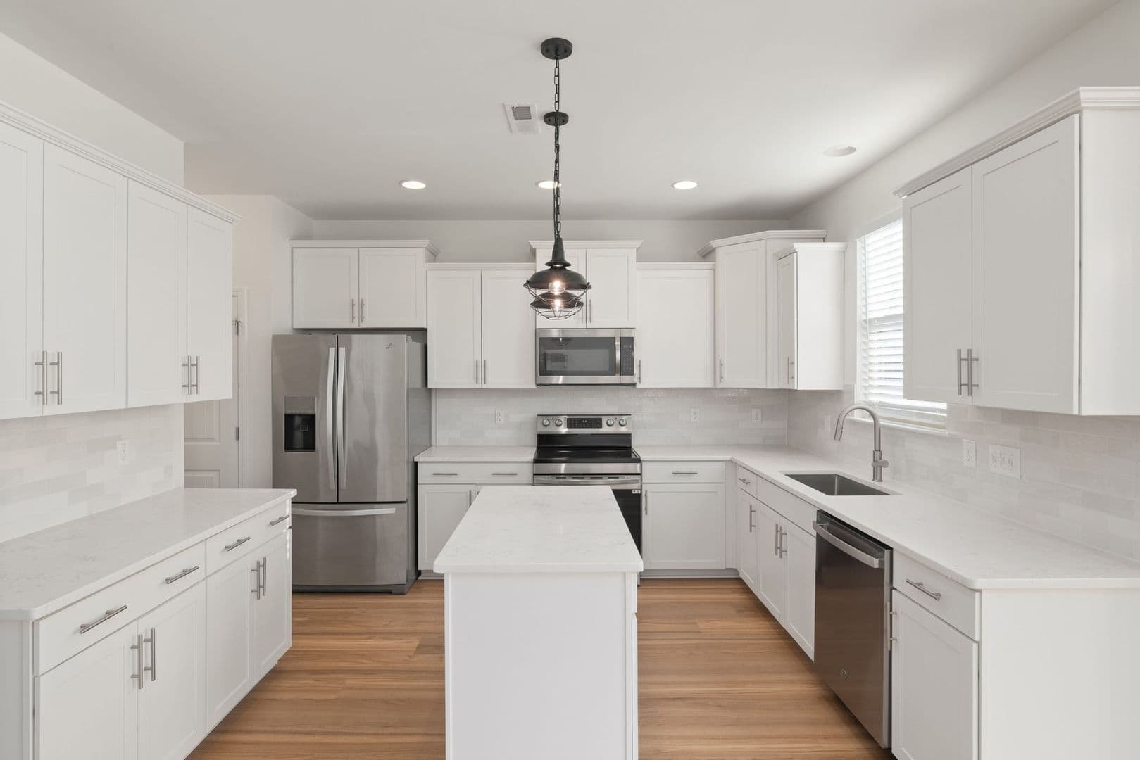 Wendell House: 521 Groveview Wynd Dr