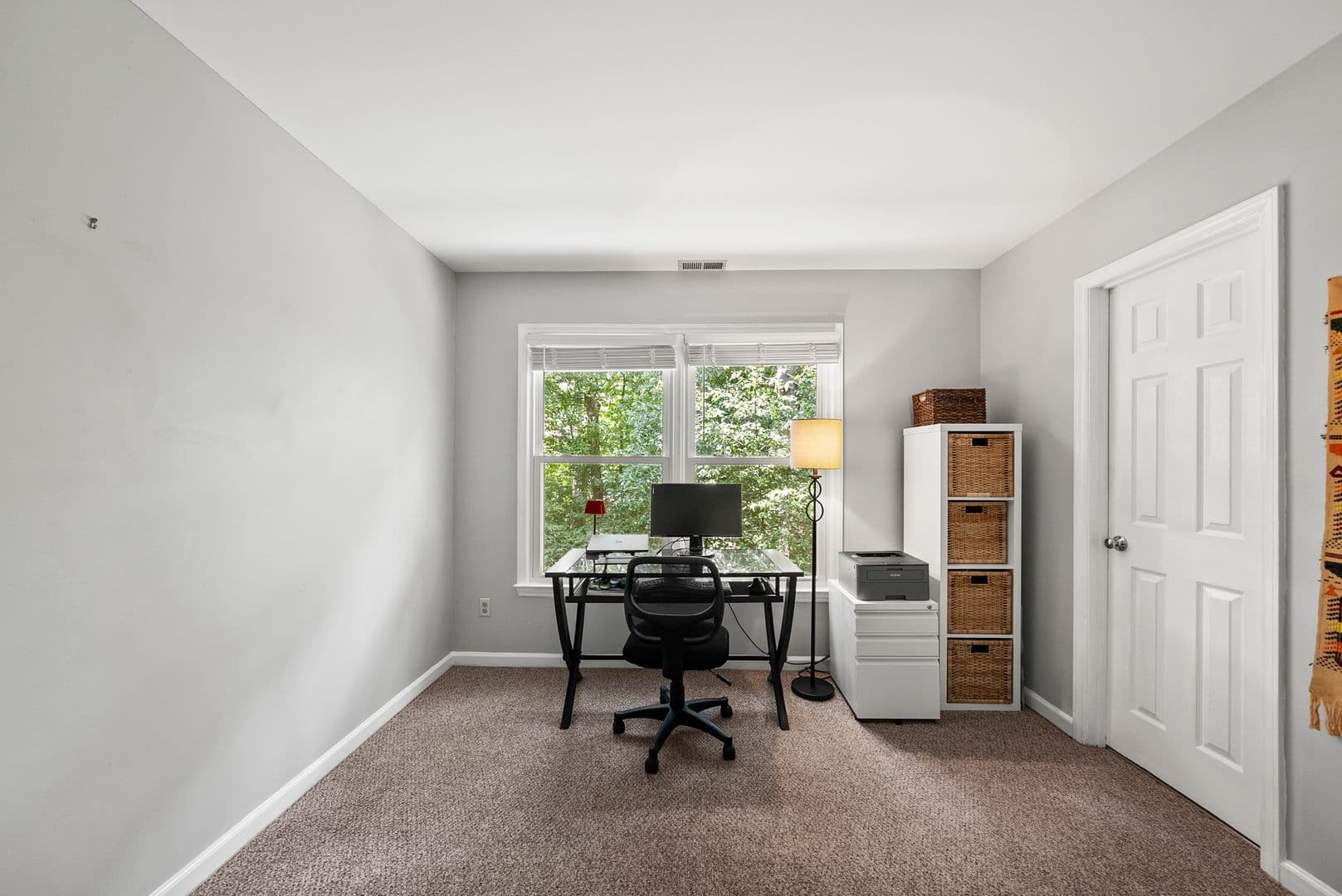 Durham House: 4006 Kettering DR