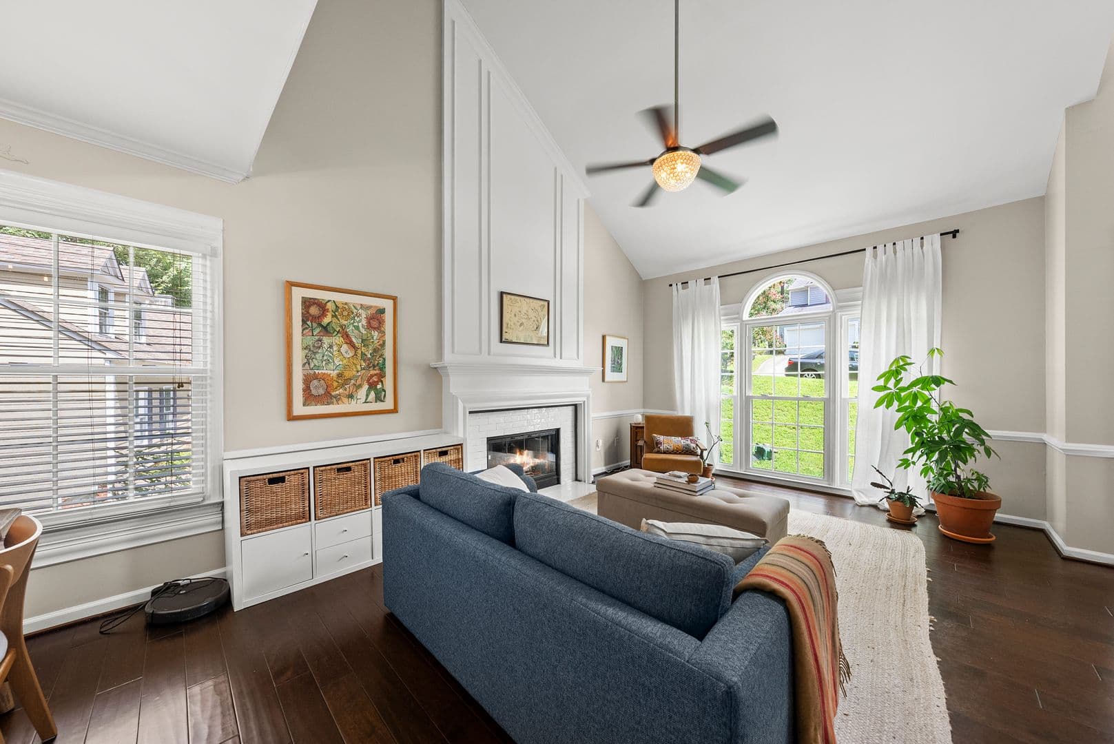 Durham House: 4006 Kettering DR