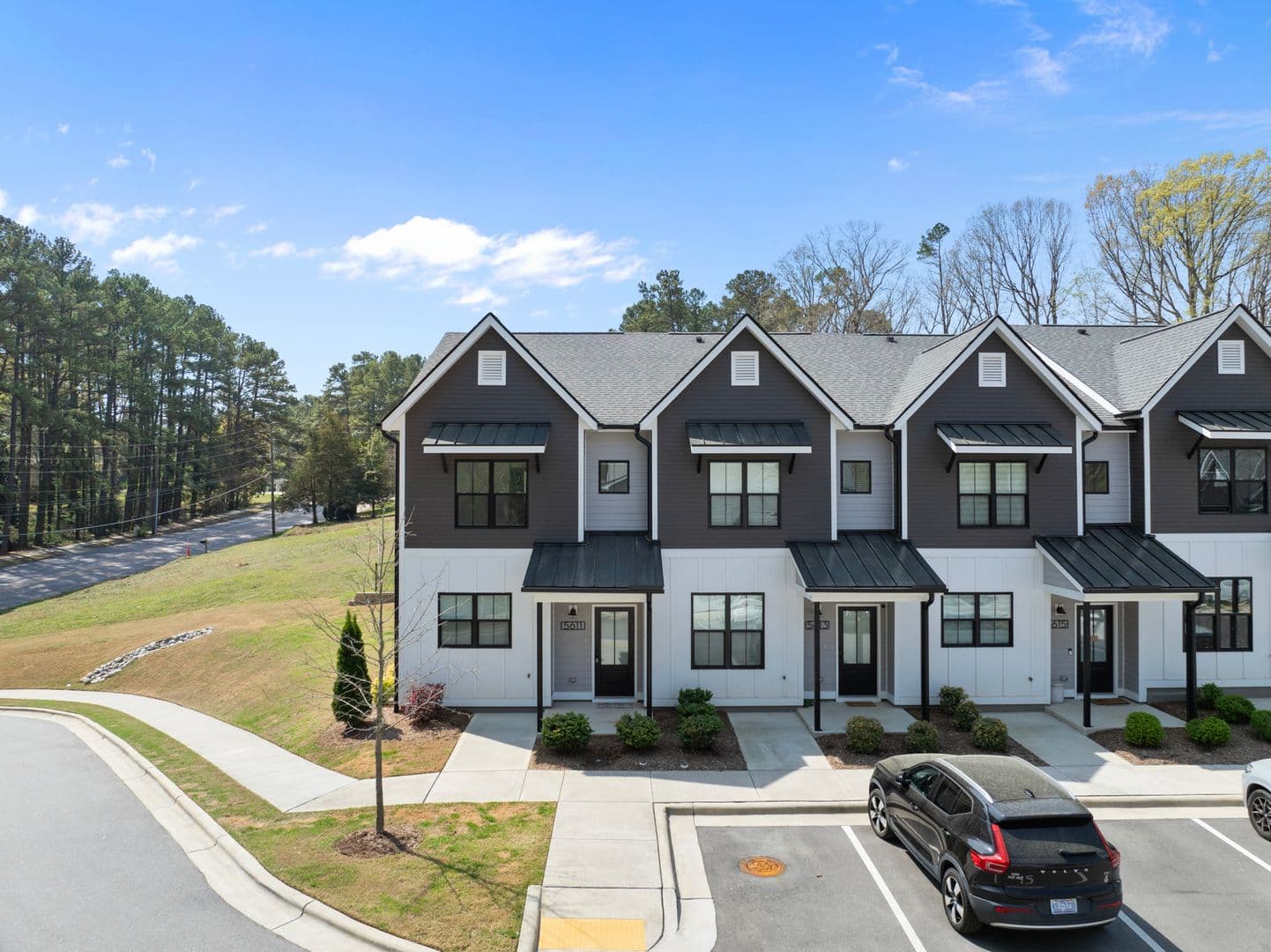 Raleigh House: 5611 Johnson Woods Court