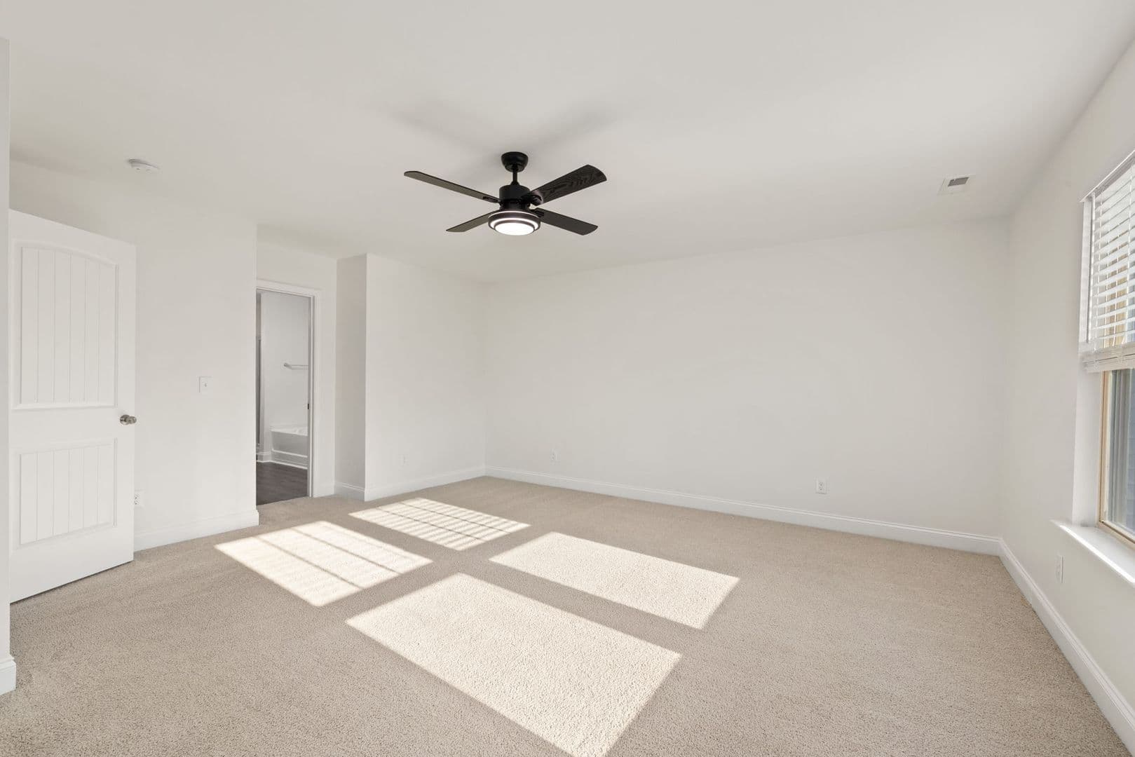 Wendell House: 521 Groveview Wynd Dr