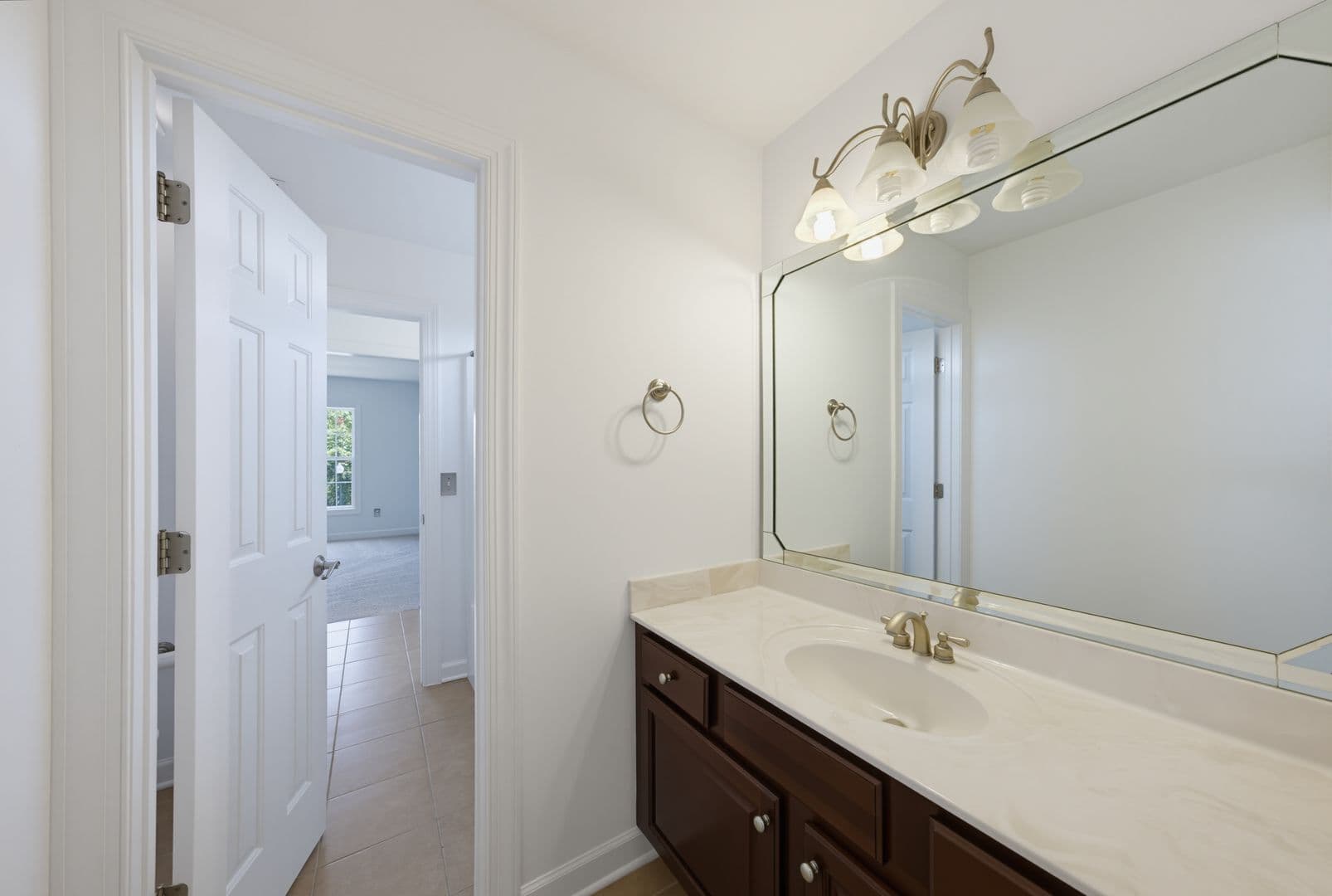 Raleigh House: 2912 Oak Bridge Drive