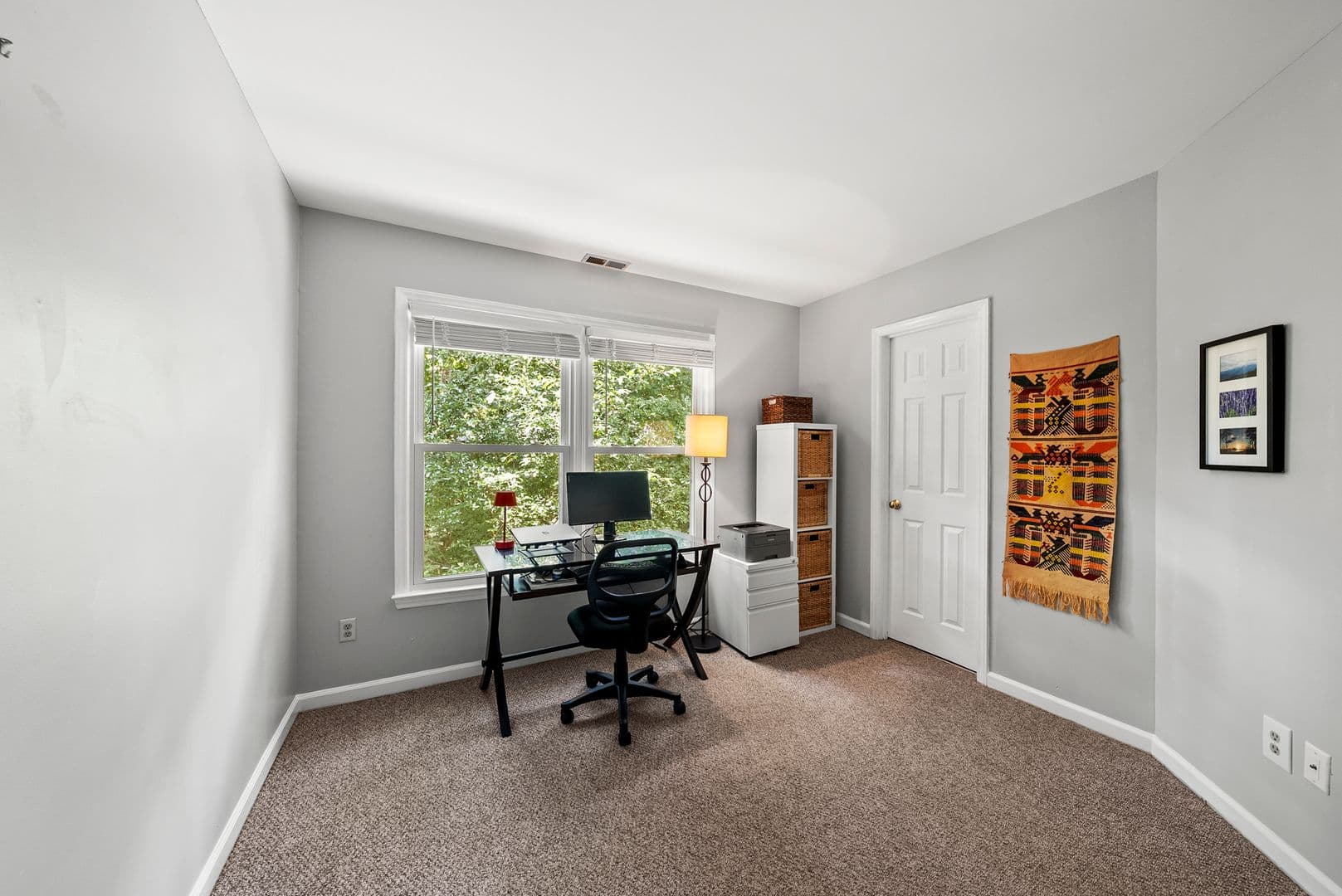 Durham House: 4006 Kettering DR