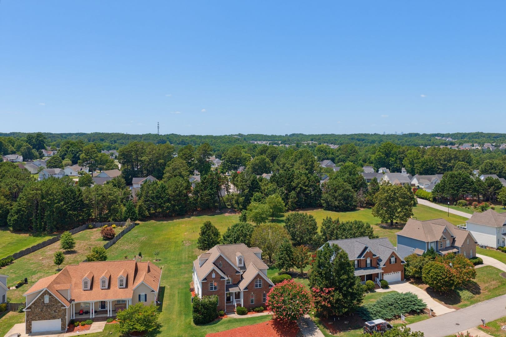 Raleigh House: 2912 Oak Bridge Drive