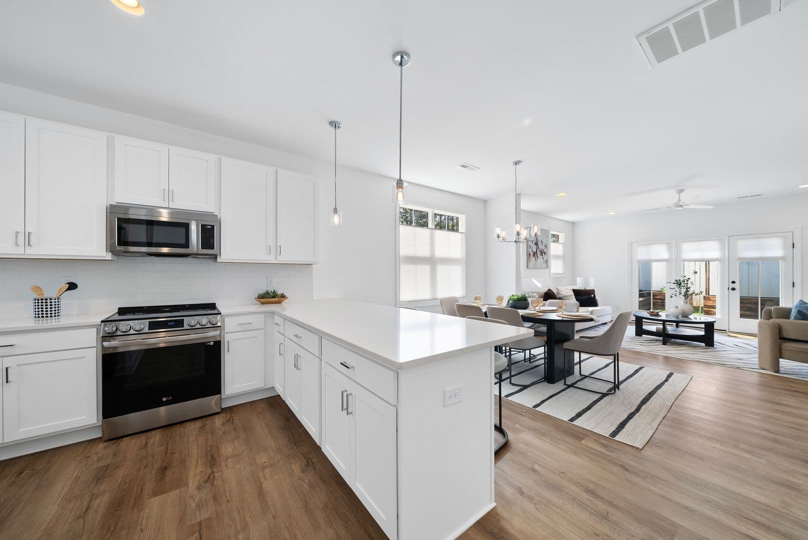 Raleigh House: 5611 Johnson Woods Court