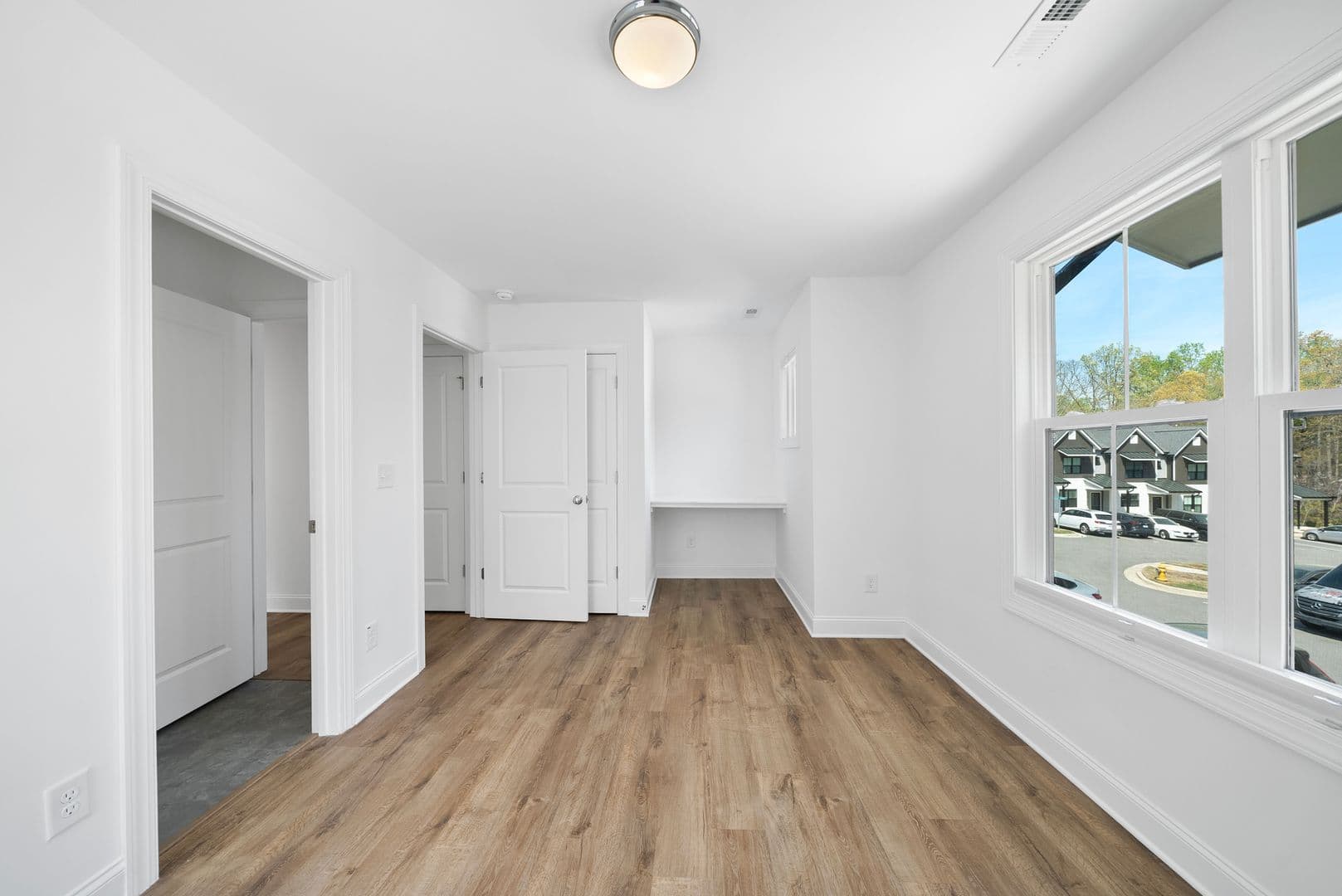 Raleigh House: 5611 Johnson Woods Court