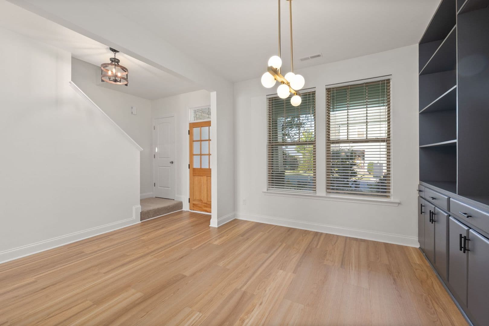 Wendell House: 521 Groveview Wynd Dr