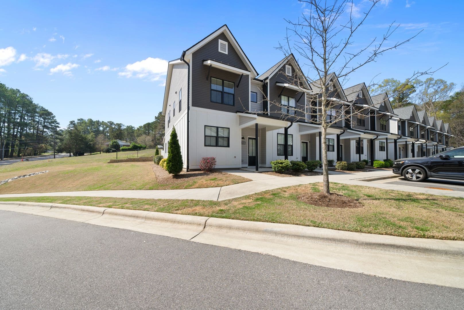 Raleigh House: 5611 Johnson Woods Court