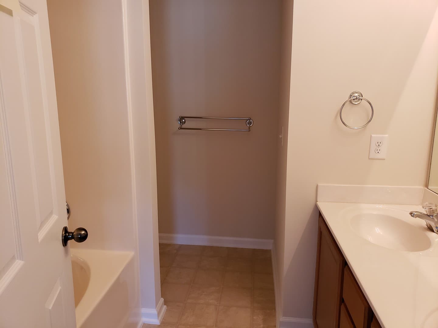 Cary Townhome: 317 Dove Cottage Lane