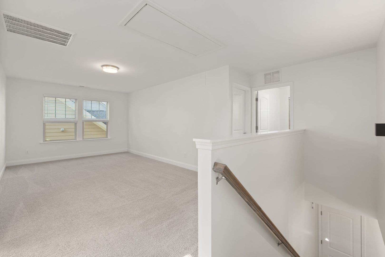 Wendell House: 521 Groveview Wynd Dr