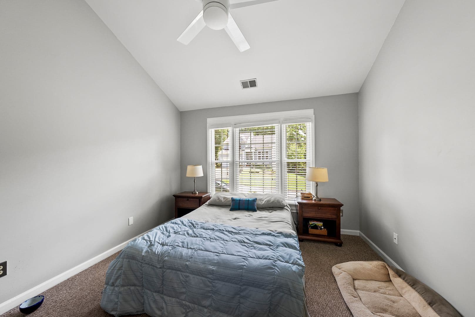 Durham House: 4006 Kettering DR