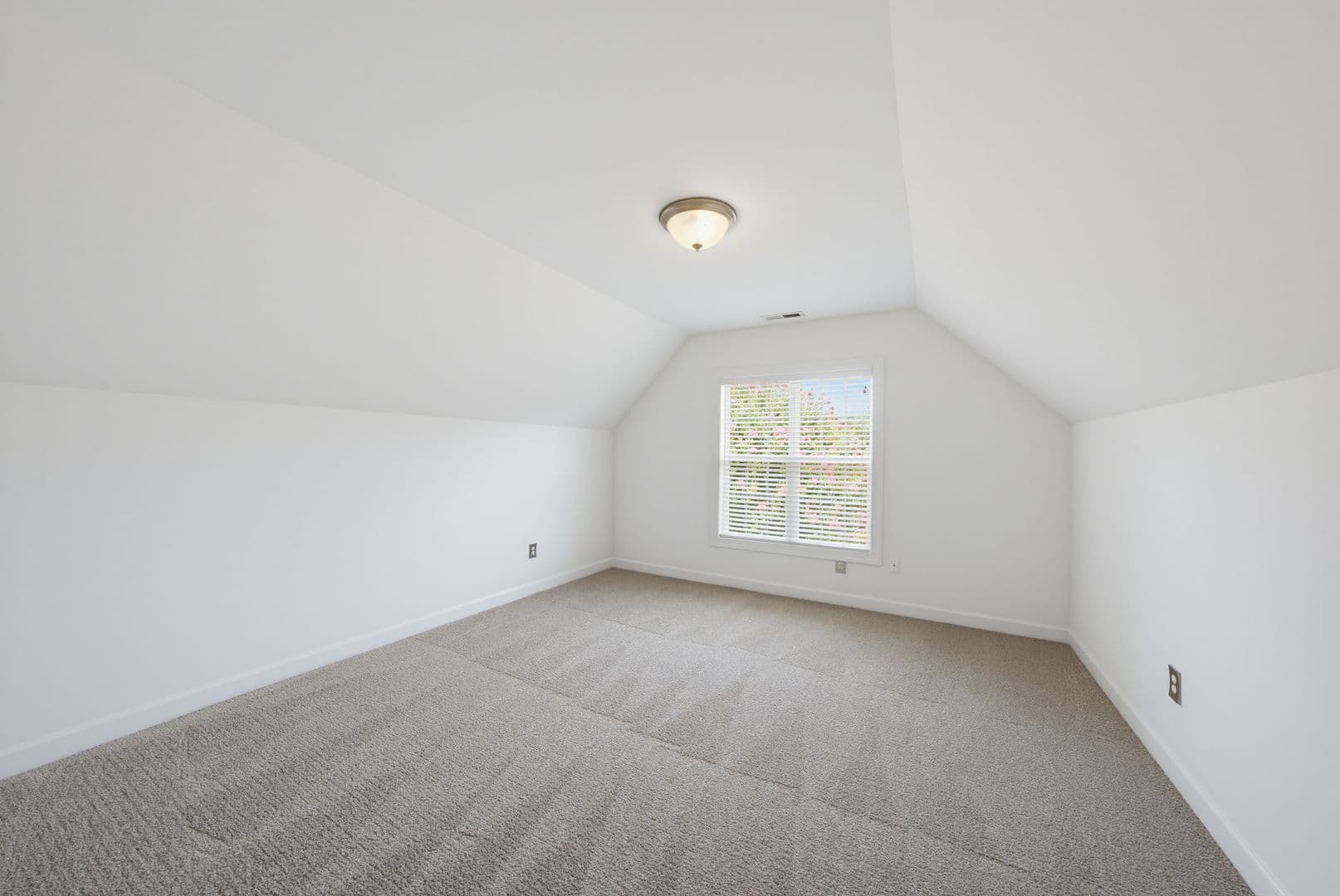 Raleigh House: 2912 Oak Bridge Drive