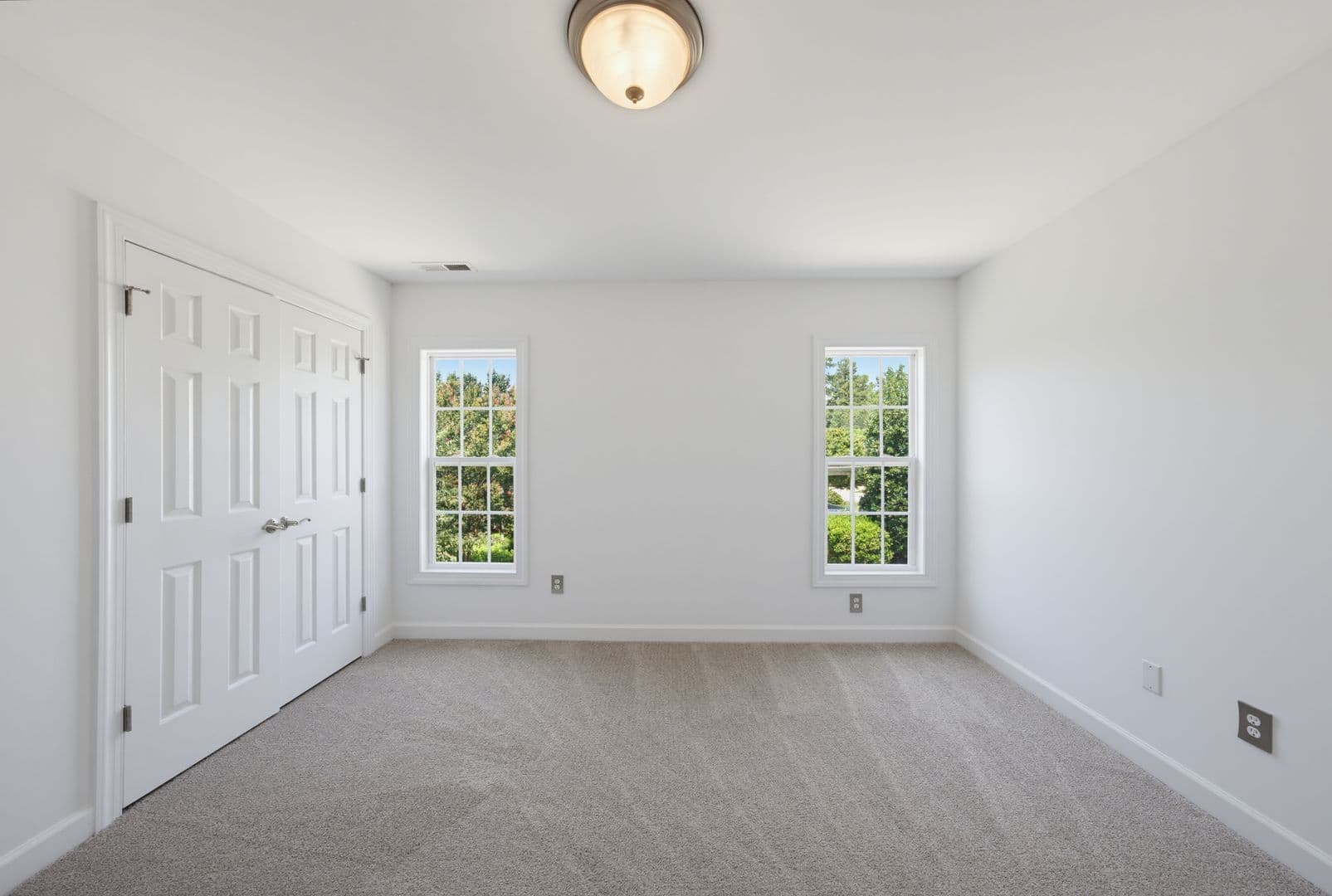 Raleigh House: 2912 Oak Bridge Drive