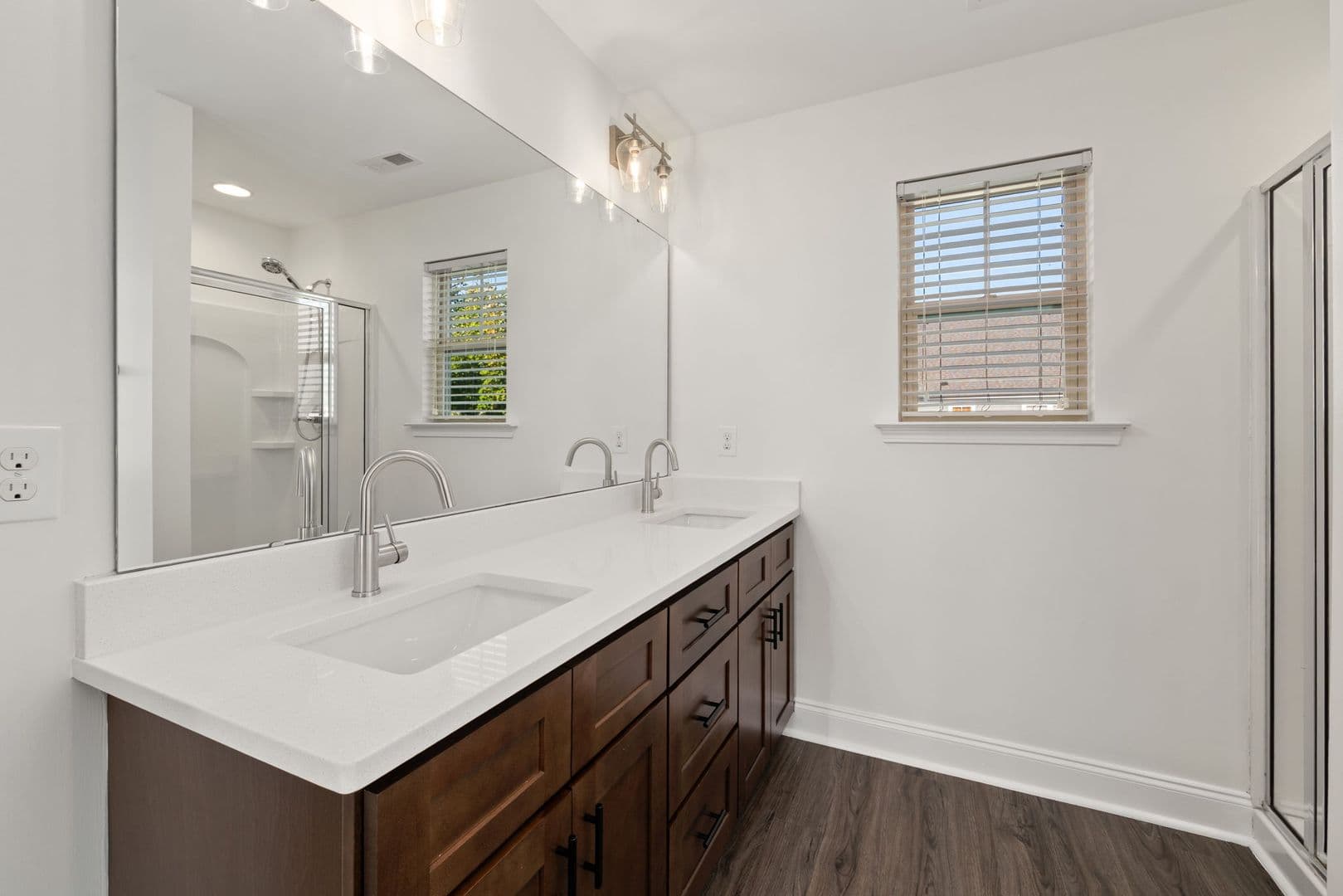 Wendell House: 521 Groveview Wynd Dr