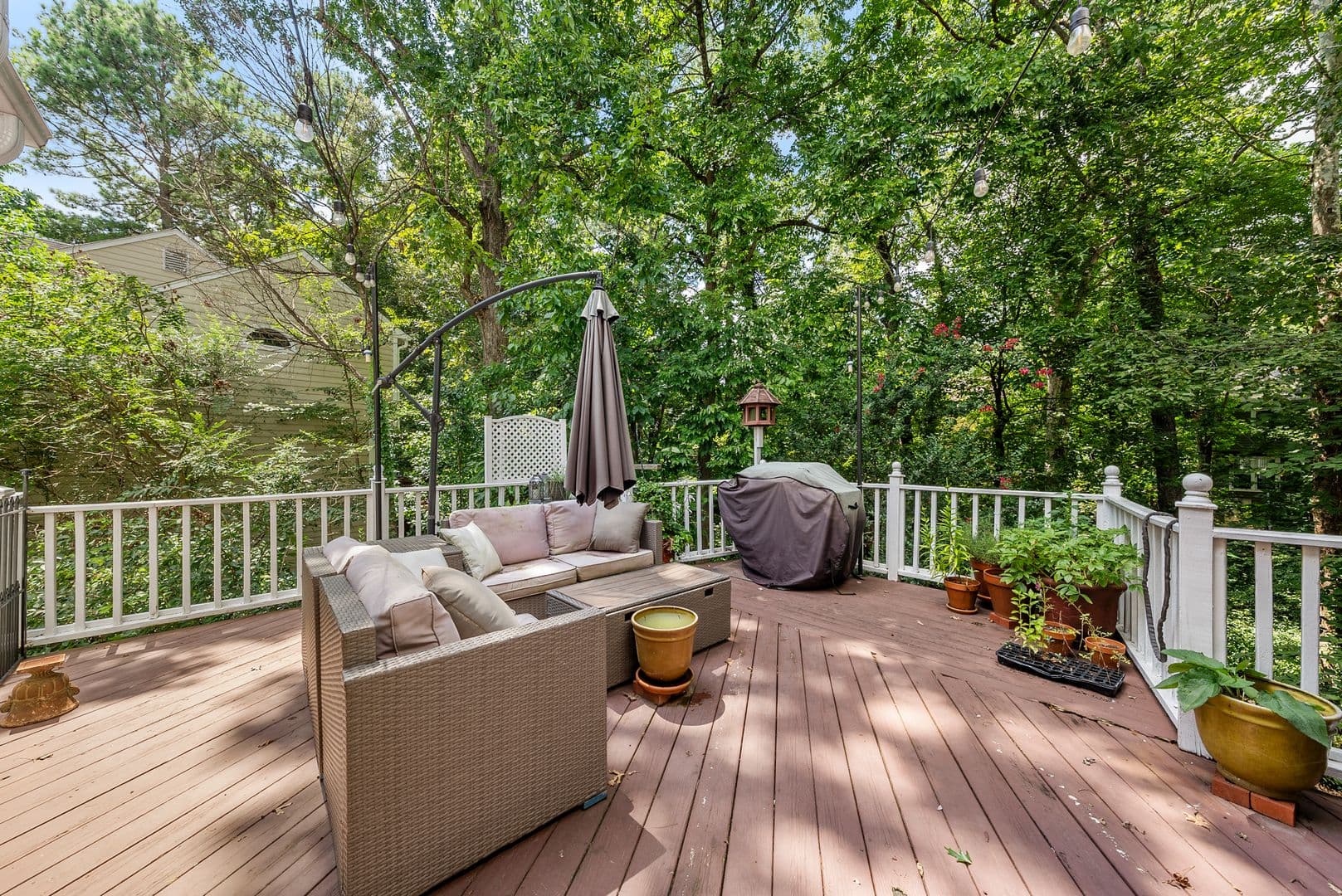 Durham House: 4006 Kettering DR