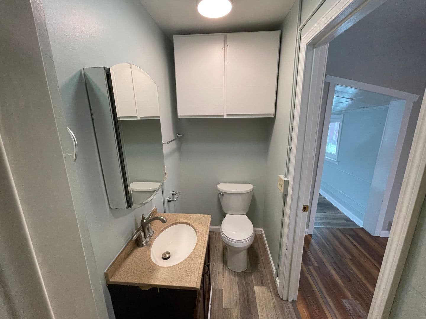 Adrian Apartment: 338 Erie St