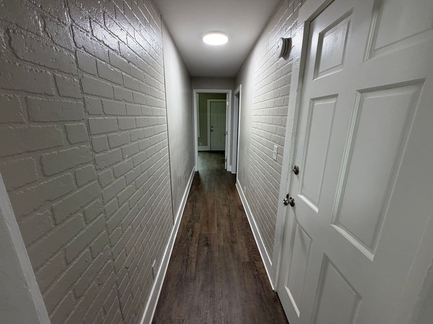 Adrian Apartment: 615 E. Maumee Street