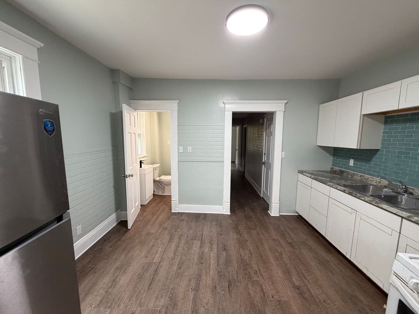 Adrian Apartment: 615 E. Maumee Street
