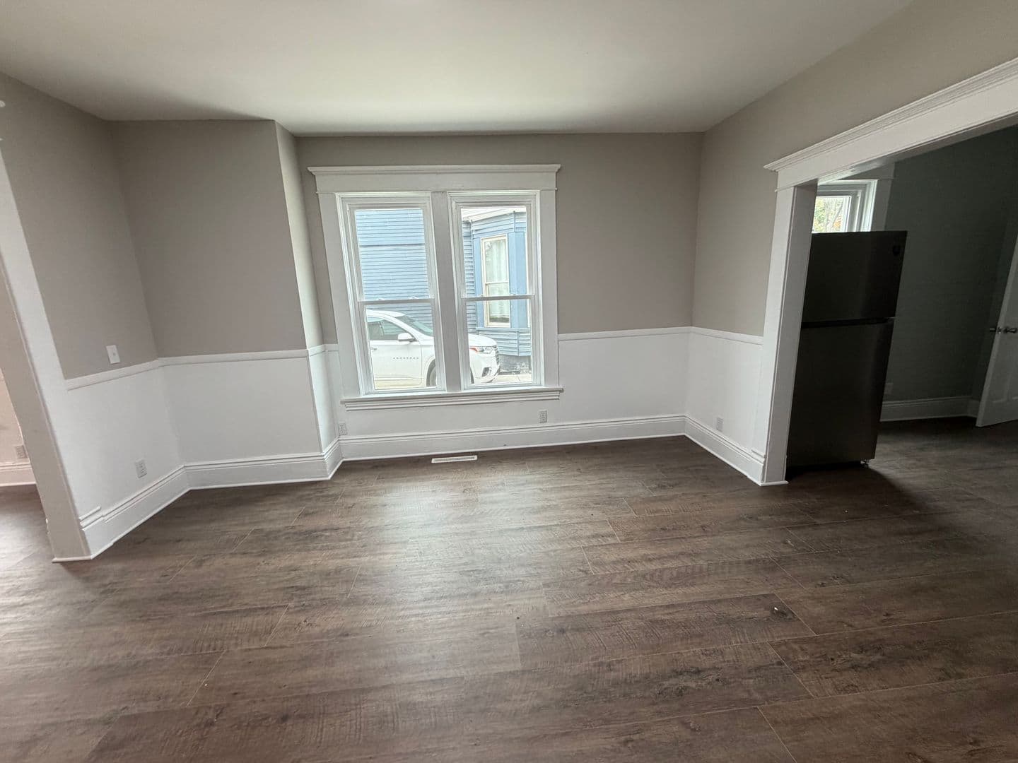 Adrian Apartment: 615 E. Maumee Street