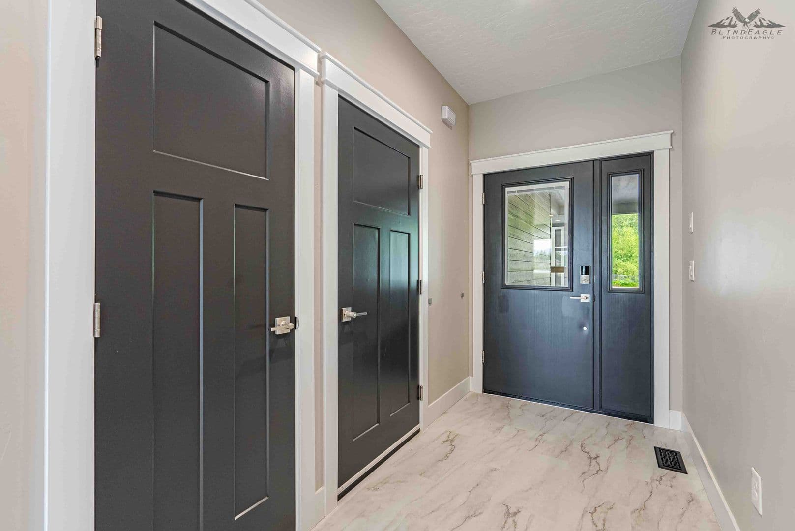 Wasilla Townhome: 7650 E Ashmore Avenue
