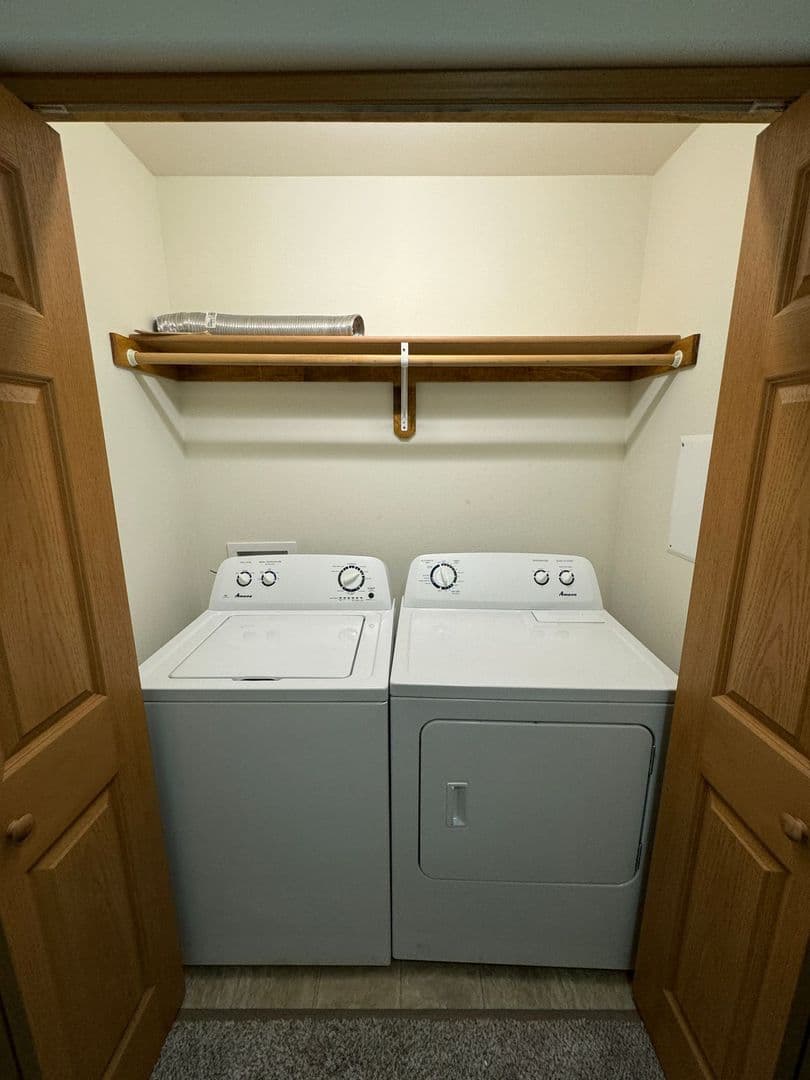 Wasilla Apartment: 5595 S Irwin Drive