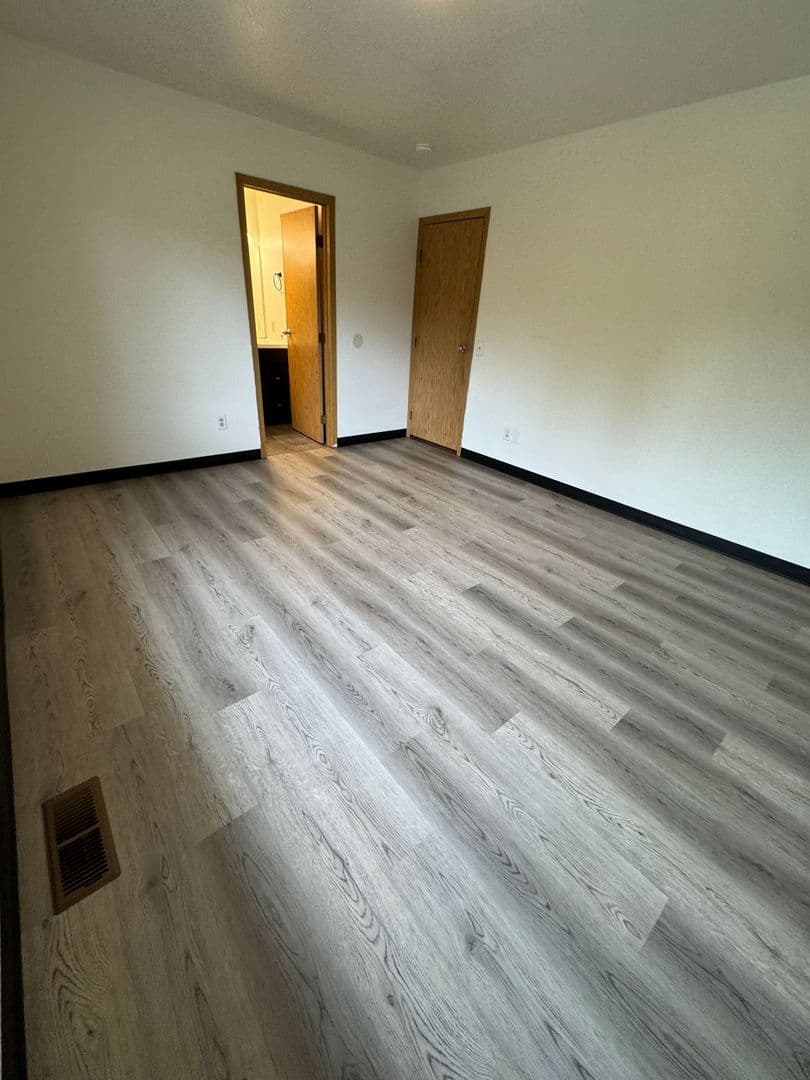 Wasilla Apartment: 150 W Heritage Drive