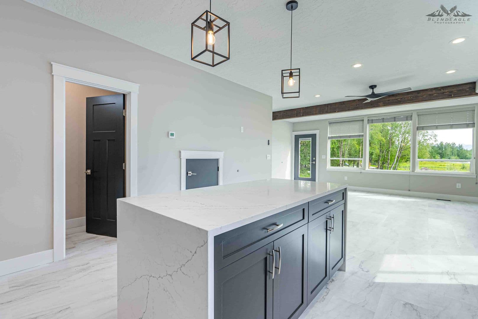 Wasilla Townhome: 7650 E Ashmore Avenue