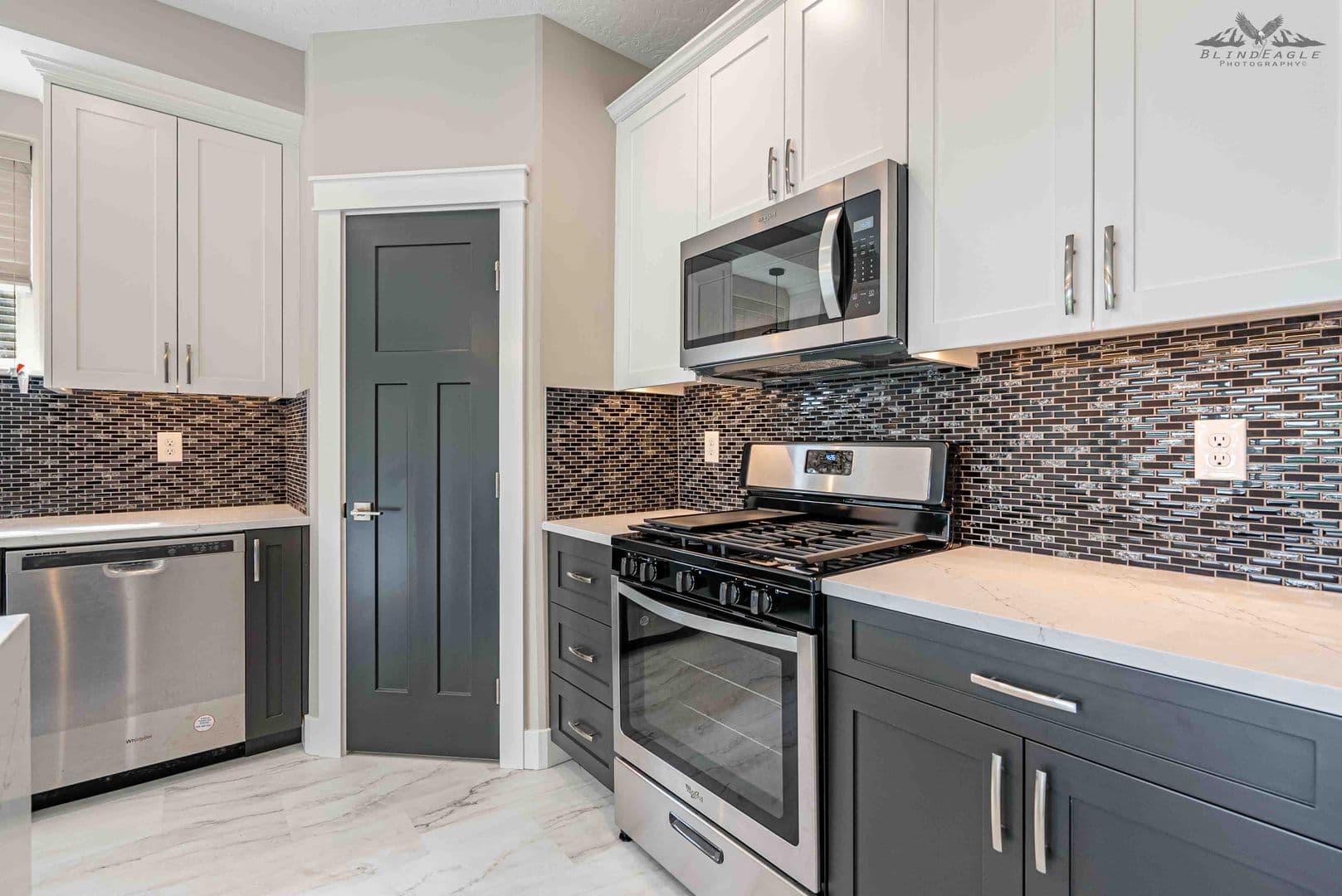 Wasilla Townhome: 7650 E Ashmore Avenue