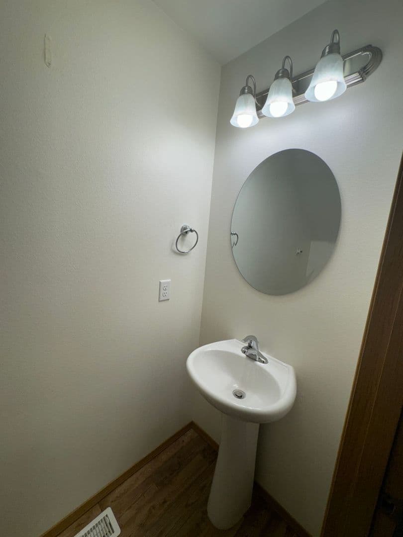 Wasilla Apartment: 4595 W Overby Street